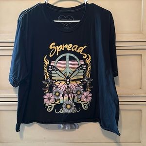Obsessive Love brand “Spread Love” cropped shirt size XL NWOT
